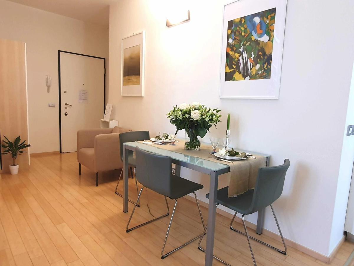 Corso Vercelli Apartment มิลาน ภายนอก รูปภาพ